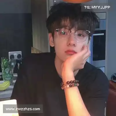 莫青